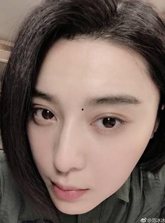 女明星素颜皮肤